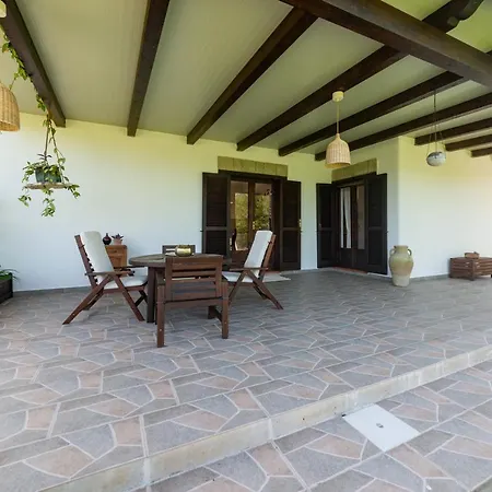 Villa Il Mandorlo With Garden And Terrace In Forio D'ischia *