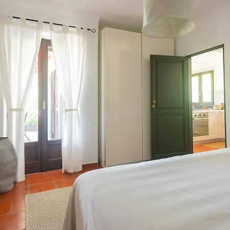 Il Mandorlo With Garden And Terrace In Forio D'ischia Villa