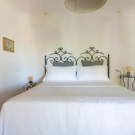 Il Mandorlo With Garden And Terrace In Forio D'ischia *