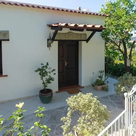 Il Mandorlo With Garden And Terrace In Forio D'ischia Villa